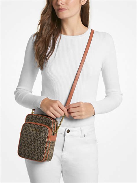 torebka michael kors jet set travel crossbody|Jet Set Travel Medium Signature Logo Crossbody Bag .